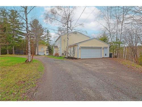 11 Deerwood Dr, Fredericton, NB 