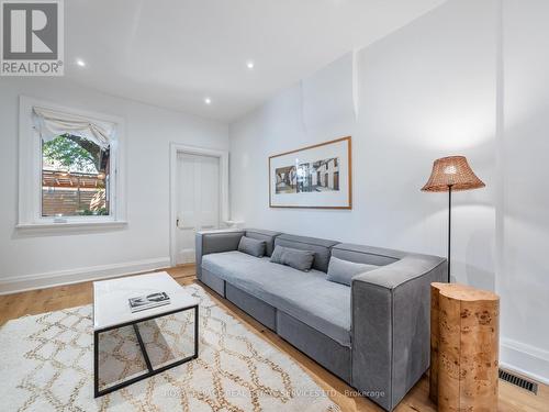 137 Dovercourt Road, Toronto (Trinity-Bellwoods), ON - Indoor Photo Showing Living Room