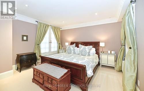 254 Russell Hill Road, Toronto (Casa Loma), ON - Indoor Photo Showing Bedroom