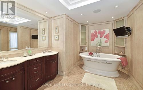 254 Russell Hill Road, Toronto (Casa Loma), ON - Indoor Photo Showing Bathroom