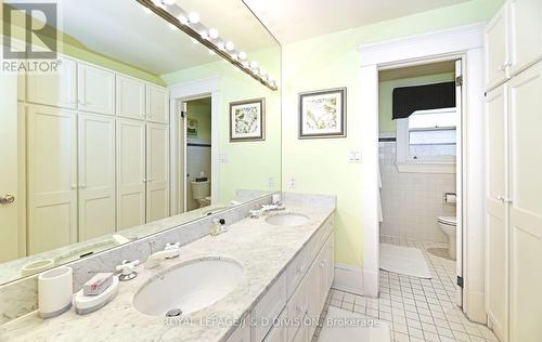 254 Russell Hill Road, Toronto (Casa Loma), ON - Indoor Photo Showing Bathroom