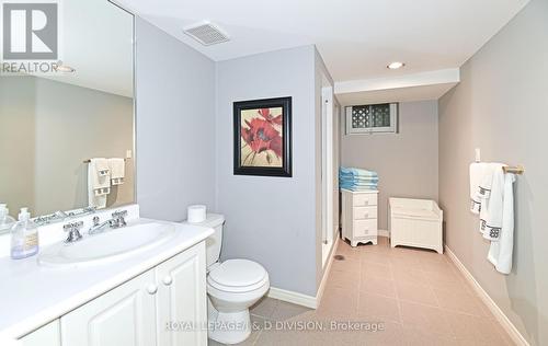 254 Russell Hill Road, Toronto (Casa Loma), ON - Indoor Photo Showing Bathroom