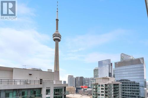 3005 - 12 York Street, Toronto (Waterfront Communities), ON - Outdoor With View