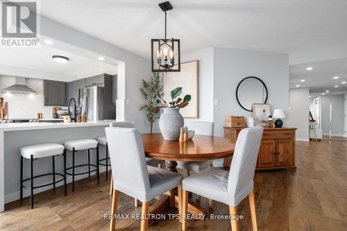 1707 - 50 Eglinton Avenue W, Mississauga (Hurontario), ON - Indoor Photo Showing Dining Room