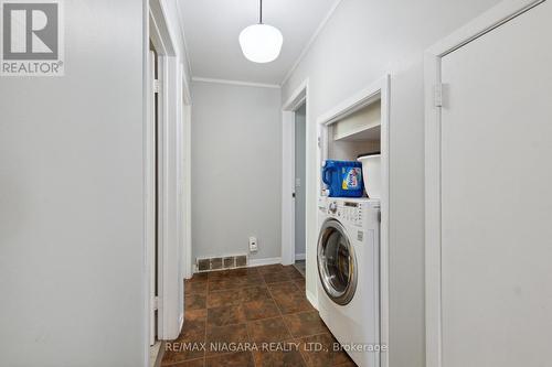 455 Niagara Boulevard, Fort Erie, ON - Indoor Photo Showing Laundry Room