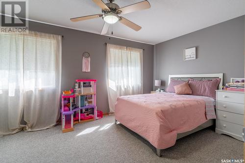 2810 Cranbourn Crescent, Regina, SK - Indoor Photo Showing Bedroom