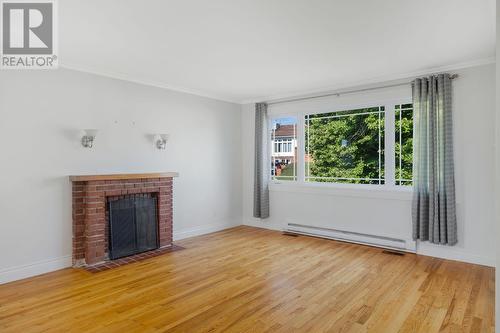 27 O'Reilly Street, St. John'S, NL - Indoor Photo Showing Living Room With Fireplace