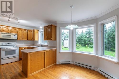 2 Briarwood Place, St. John'S, NL - Indoor Photo Showing Kitchen With Double Sink