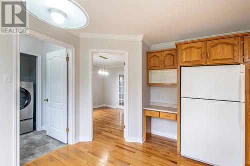 2 Briarwood Place, St. John'S, NL - Indoor Photo Showing Kitchen