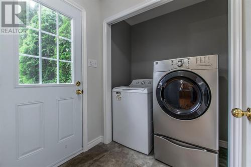 2 Briarwood Place, St. John'S, NL - Indoor Photo Showing Laundry Room