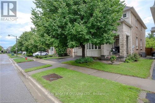 2343 Calloway Drive, Oakville (West Oak Trails), ON - Outdoor