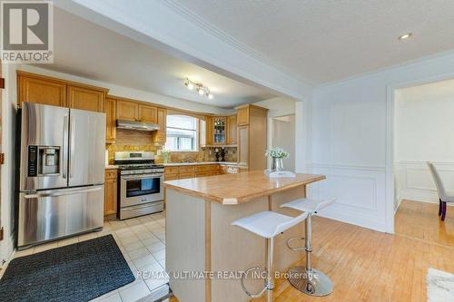 9 Monarchdale Avenue, Toronto (Brookhaven-Amesbury), ON - Indoor Photo Showing Kitchen With Stainless Steel Kitchen