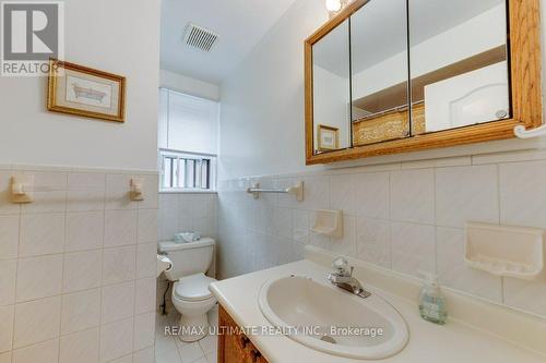 9 Monarchdale Avenue, Toronto (Brookhaven-Amesbury), ON - Indoor Photo Showing Bathroom