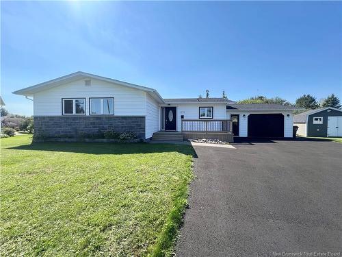 1079 Winton, Bathurst, NB 