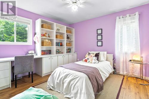 53 South Mountain Road, Kawartha Lakes, ON - Indoor Photo Showing Bedroom