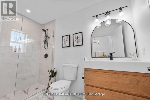 214E Hemlock Lane, Trent Hills (Campbellford), ON - Indoor Photo Showing Bathroom