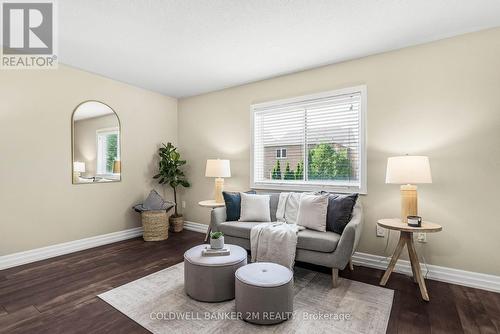 1506 Aldergrove Drive, Oshawa (Taunton), ON - Indoor Photo Showing Living Room