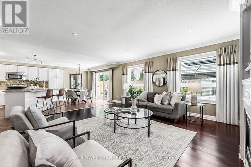 1506 Aldergrove Drive, Oshawa (Taunton), ON - Indoor Photo Showing Living Room