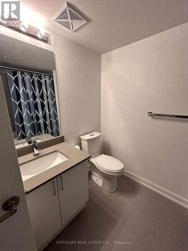 219 - 1660 Victoria Park Avenue E, Toronto (Victoria Village), ON - Indoor Photo Showing Bathroom