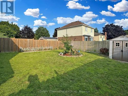 118 Homefield Square, Clarington (Courtice), ON - Outdoor