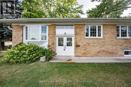 127 Cascade Circle, Richmond Hill, ON - Outdoor