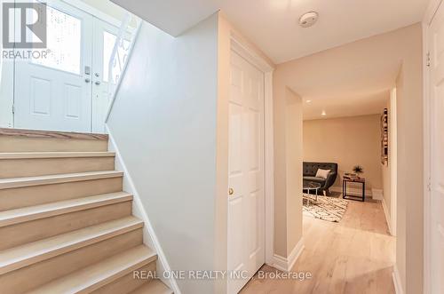 127 Cascade Circle, Richmond Hill (Crosby), ON - Indoor Photo Showing Other Room