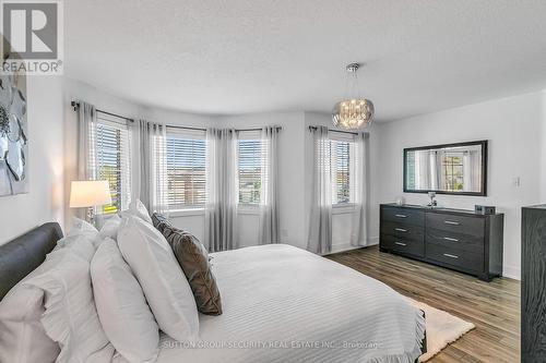 2132 Osbond Road, Innisfil (Alcona), ON - Indoor Photo Showing Bedroom