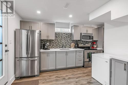 2132 Osbond Road, Innisfil (Alcona), ON - Indoor Photo Showing Kitchen