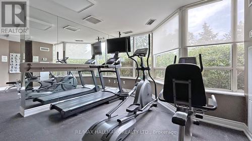 1507 - 8501 Bayview Ave Avenue, Richmond Hill (Doncrest), ON - Indoor Photo Showing Gym Room