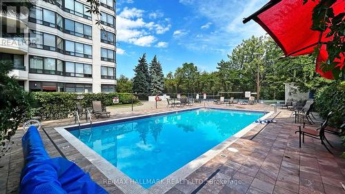 1507 - 8501 Bayview Ave Avenue, Richmond Hill (Doncrest), ON - Outdoor With In Ground Pool