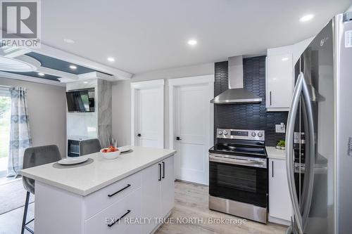 K1 - 155 Edgehill Drive, Barrie, ON - Indoor Photo Showing Kitchen