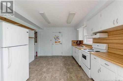 27 Spring Street, Petitcodiac, NB - Indoor Photo Showing Kitchen With Double Sink