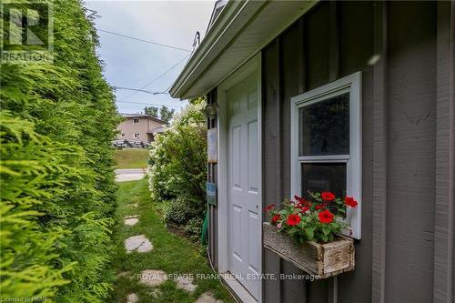 318 Sherin Avenue, Peterborough (Ashburnham), ON - Outdoor