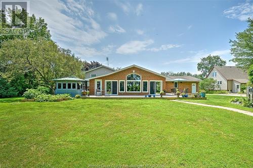 1268 County Rd 20 West, Kingsville, ON - Outdoor