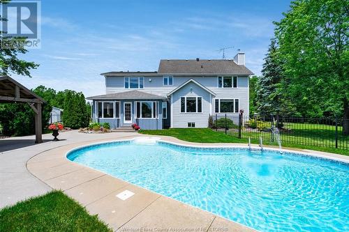 5885 5Th Concession, Essex, ON - Outdoor With In Ground Pool