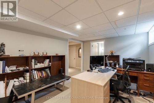 90 Carriage Hill Drive, London, ON - Indoor Photo Showing Office