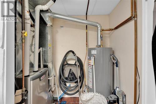 3933 Riverside Drive East, Windsor, ON - Indoor Photo Showing Basement