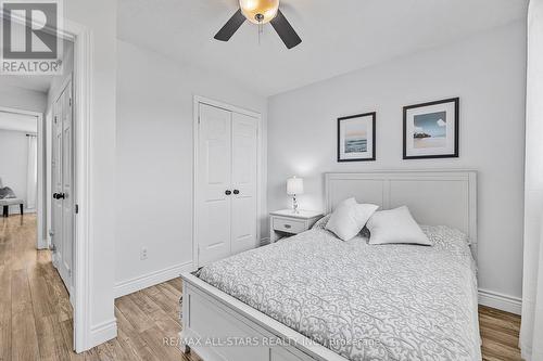 27 Hattie Court, Georgina (Historic Lakeshore Communities), ON - Indoor Photo Showing Bedroom