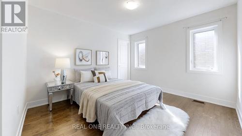 7 Murray Leona Lane, East Gwillimbury (Queensville), ON - Indoor Photo Showing Bedroom