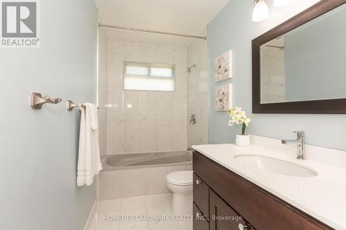 3337 Rhonda Valley, Mississauga, ON - Indoor Photo Showing Bathroom