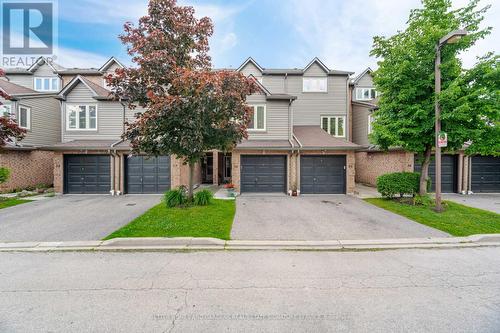 56 - 460 Bristol Road W, Mississauga, ON - Outdoor With Facade