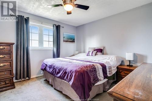 7691 Tecumseh Road, Lakeshore, ON - Indoor Photo Showing Bedroom