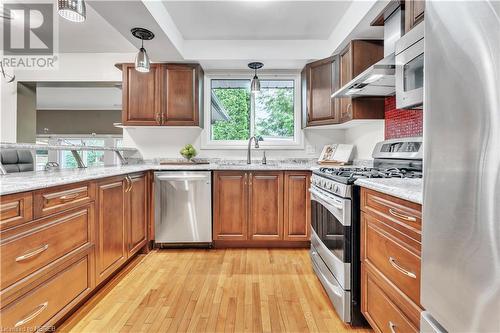 53 Joseph Street, North Bay, ON - Indoor Photo Showing Kitchen