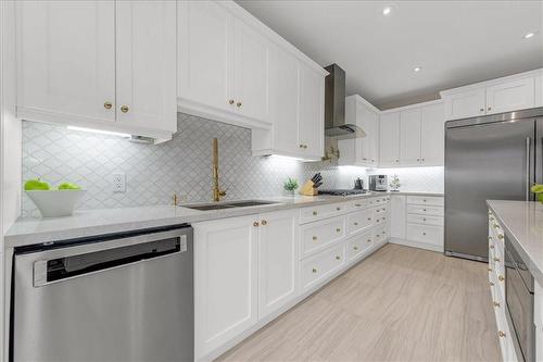 52 Beasley Grove, Hamilton, ON - Indoor Photo Showing Kitchen With Stainless Steel Kitchen With Upgraded Kitchen