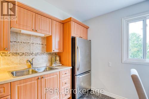 27 Roberts Crescent, Kitchener, ON - Indoor Photo Showing Kitchen With Double Sink