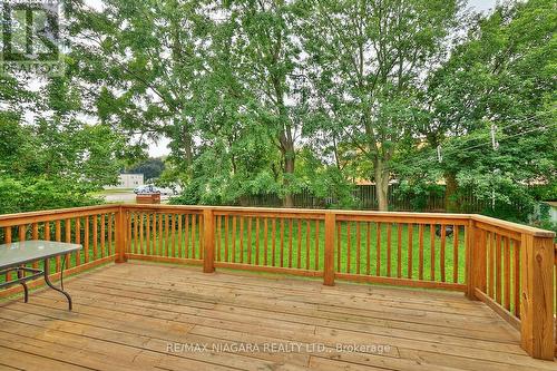 6100 Sidney Street, Niagara Falls (Stamford), ON - Outdoor With Deck Patio Veranda