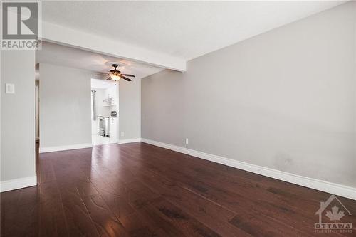 907 Elmsmere Road Unit#A, Ottawa, ON - Indoor Photo Showing Other Room