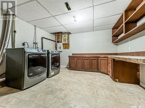 308 Finley Avenue, Cut Knife, SK - Indoor Photo Showing Laundry Room