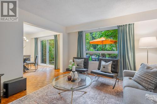 279 Livingston Road, Toronto (Guildwood), ON - Indoor Photo Showing Living Room