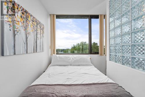 508 - 300 Coxwell Avenue, Toronto (Greenwood-Coxwell), ON - Indoor Photo Showing Bedroom